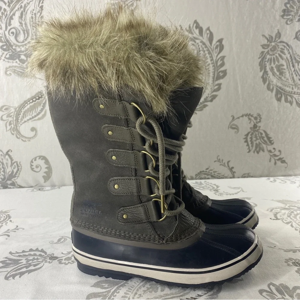 Sorel‎ Joan of Artic Snow Boots Gray Lace Up Winter